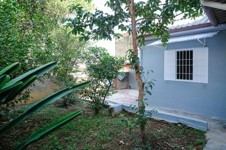 Casa para alugar com 50m², 2 quartos e 1 vagaQuintal