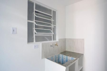 Casa para alugar com 50m², 2 quartos e 1 vagaÁrea de serviço