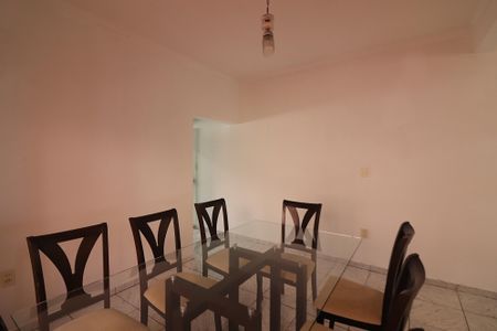 Casa para alugar com 200m², 4 quartos e 3 vagasSala Cozinha 