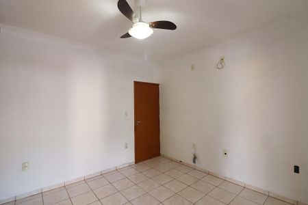 Casa para alugar com 200m², 4 quartos e 3 vagasQuarto 1 - Suíte