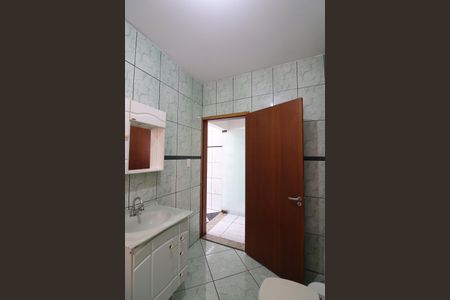 Casa para alugar com 200m², 4 quartos e 3 vagasBanheiro Social 1