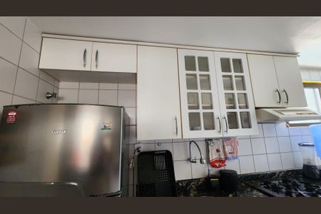 Apartamento para alugar com 67m², 2 quartos e 1 vaga Apartamento para alugar com 67m², 2 quartos e 1 vagaCozinha - Armários