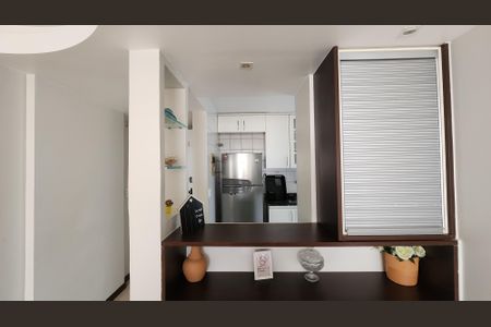 Apartamento para alugar com 67m², 2 quartos e 1 vagaCozinha 