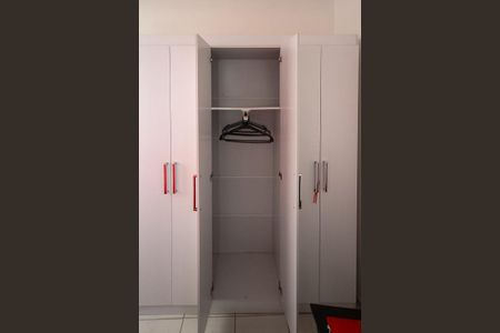 Apartamento para alugar com 57m², 2 quartos e 1 vaga Apartamento para alugar com 57m², 2 quartos e 1 vagaQuarto