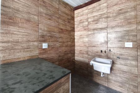 Casa para alugar com 60m², 2 quartos e 1 vagaÁrea de Serviço