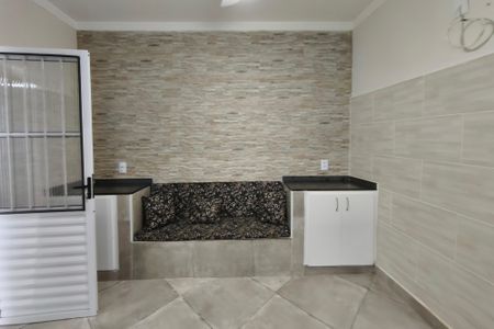 Casa para alugar com 60m², 2 quartos e 1 vagaCozinha