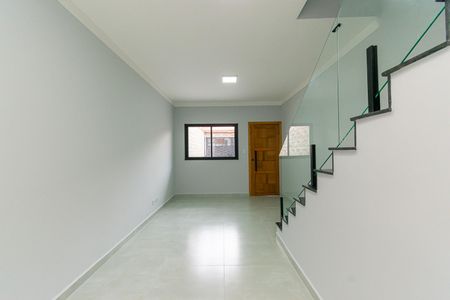 Sala de casa para alugar com 2 quartos, 79m² em Jardim Catarina, São Paulo