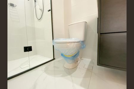 Studio à venda com 24m², 1 quarto e sem vaga Studio à venda com 24m², 1 quarto e sem vagaBanheiro