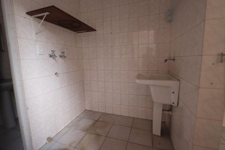 Casa à venda com 180m², 3 quartos e 2 vagasLavanderia