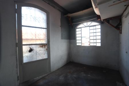 Casa à venda com 180m², 3 quartos e 2 vagasDepósito