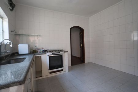 Casa à venda com 180m², 3 quartos e 2 vagasCozinha