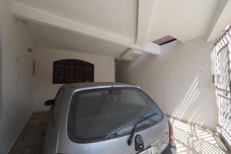 Casa à venda com 180m², 3 quartos e 2 vagasGaragem