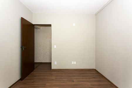 Casa para alugar com 220m², 3 quartos e 2 vagasQuarto 2