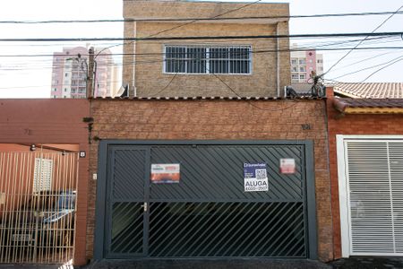 Casa para alugar com 220m², 3 quartos e 2 vagasFachada - placa GTPE-748