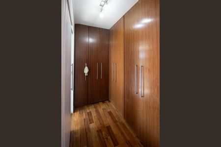 Apartamento à venda com 145m², 3 quartos e 3 vagasSuíte 3