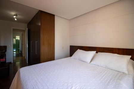 Apartamento à venda com 145m², 3 quartos e 3 vagasSuíte 3