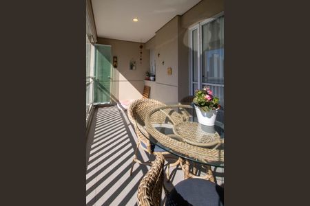 Apartamento à venda com 145m², 3 quartos e 3 vagasVaranda 