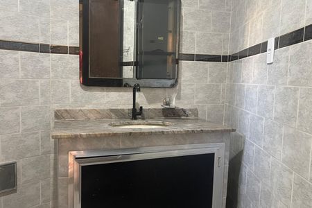 Apartamento para alugar com 200m², 3 quartos e 1 vagaBanheiro 2