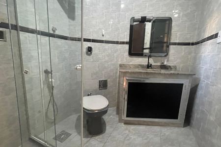 Apartamento para alugar com 200m², 3 quartos e 1 vagaBanheiro 2