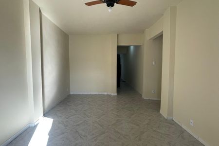 Sala de apartamento para alugar com 3 quartos, 200m² em Jardim Vinte E Cinco de Agosto, Duque de Caxias