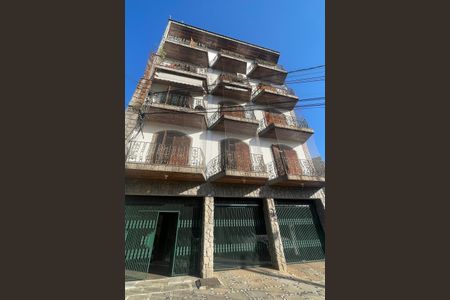 Apartamento para alugar com 200m², 3 quartos e 1 vagaFachada