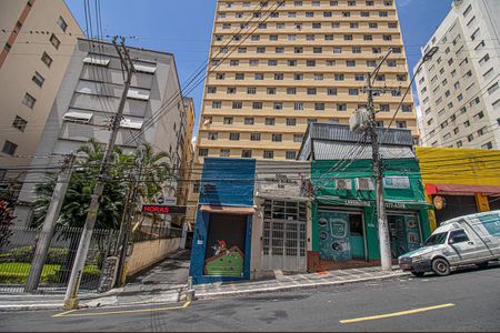 Apartamento para alugar com 35m², 1 quarto e sem vaga Apartamento para alugar com 35m², 1 quarto e sem vagafachada