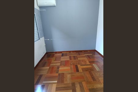 Casa à venda com 256m², 3 quartos e 5 vagasQuarto