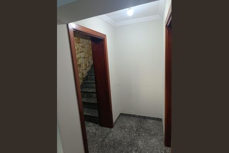 Casa à venda com 256m², 3 quartos e 5 vagasCorredor