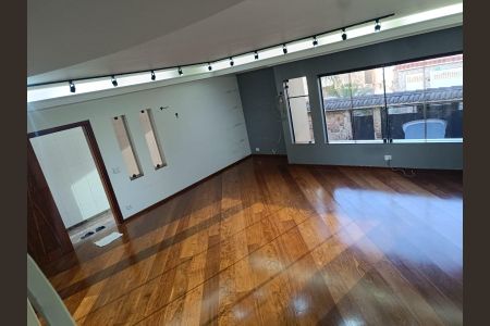 Sala de casa à venda com 3 quartos, 256m² em Cidade Mãe do Céu, São Paulo