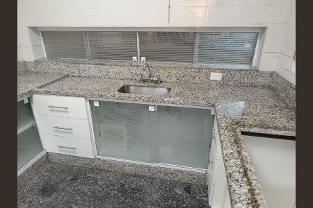 Casa à venda com 256m², 3 quartos e 5 vagasCozinha