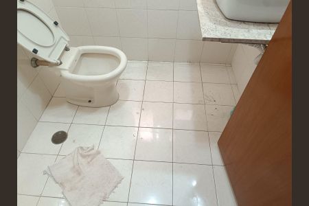 Casa à venda com 256m², 3 quartos e 5 vagasBanheiro