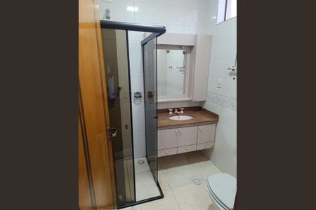 Casa à venda com 256m², 3 quartos e 5 vagasBanheiro