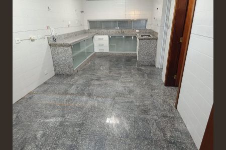 Casa à venda com 256m², 3 quartos e 5 vagasCozinha