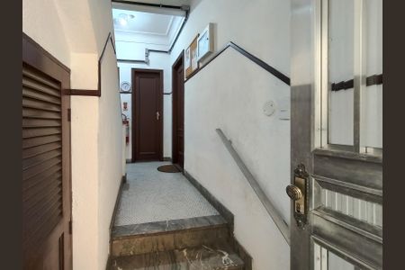 Apartamento à venda com 59m², 2 quartos e sem vaga Apartamento à venda com 59m², 2 quartos e sem vagaFachada e portaria