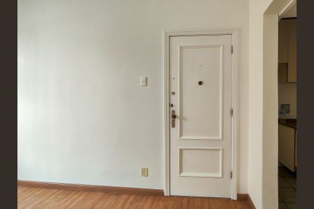 Entrada de apartamento à venda com 2 quartos, 59m² em Tijuca, Rio de Janeiro