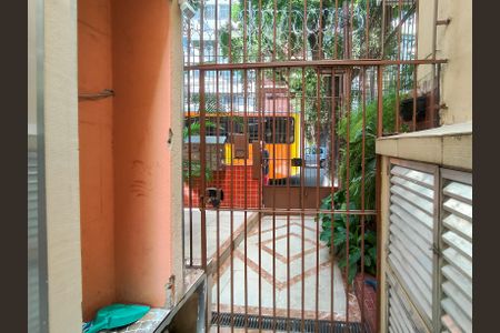 Apartamento à venda com 59m², 2 quartos e sem vaga Apartamento à venda com 59m², 2 quartos e sem vagaFachada e portaria