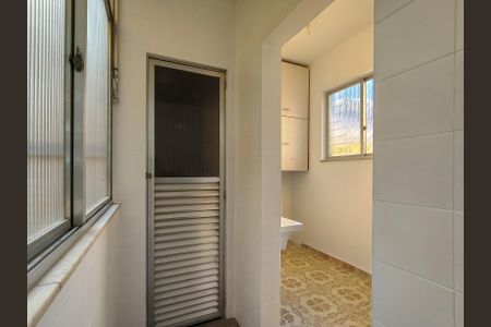 Apartamento à venda com 59m², 2 quartos e sem vaga Apartamento à venda com 59m², 2 quartos e sem vagaCozinha