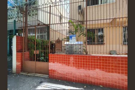 Apartamento à venda com 59m², 2 quartos e sem vaga Apartamento à venda com 59m², 2 quartos e sem vagaFachada e portaria