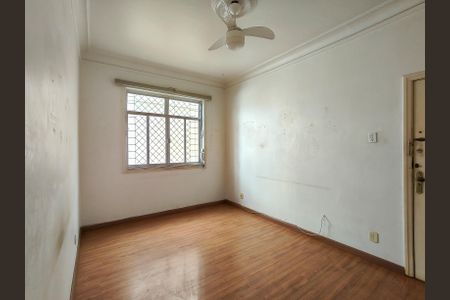 Apartamento à venda com 59m², 2 quartos e sem vaga Apartamento à venda com 59m², 2 quartos e sem vagaSala