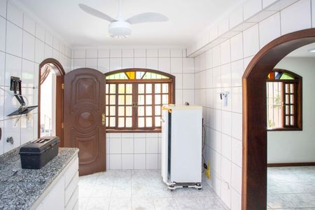 Casa à venda com 230m², 4 quartos e 3 vagasCozinha