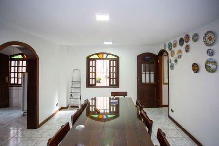 Casa à venda com 230m², 4 quartos e 3 vagasSala de Jantar