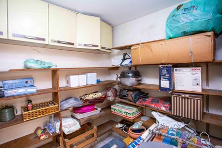 Casa à venda com 230m², 4 quartos e 3 vagasQuarto de Serviço