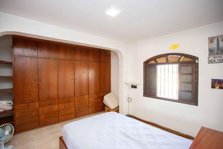Casa à venda com 230m², 4 quartos e 3 vagasQuarto 3