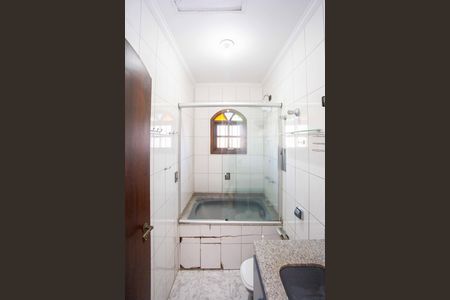 Casa à venda com 230m², 4 quartos e 3 vagasBanheiro Social