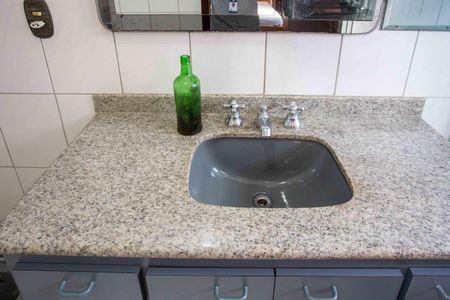 Casa à venda com 230m², 4 quartos e 3 vagasBanheiro da Suíte