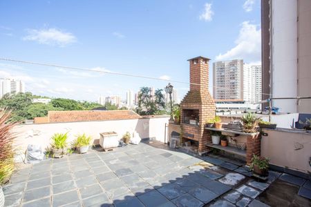 Casa à venda com 230m², 4 quartos e 3 vagasSacada