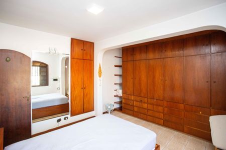 Casa à venda com 230m², 4 quartos e 3 vagasQuarto 3