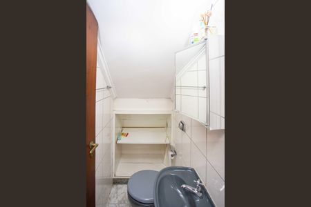 Casa à venda com 230m², 4 quartos e 3 vagasLavabo