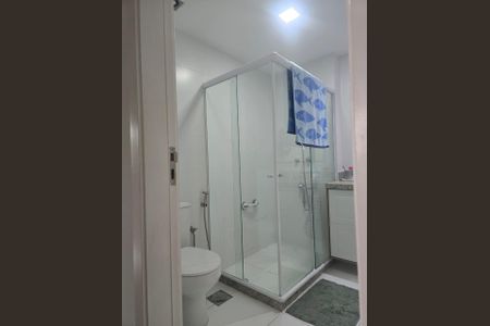 Banheiro de apartamento à venda com 2 quartos, 85m² em Santa Rosa, Niterói