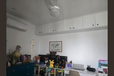 Apartamento à venda com 85m², 2 quartos e 1 vagaQuarto